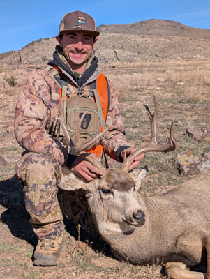 4x4 with eye guards! i went hunting 4x4 with eye guards brow tines