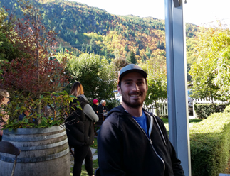 Upon arrival, stopped for lunch...vivid fall colors I went hunting in new zealand, fall colors